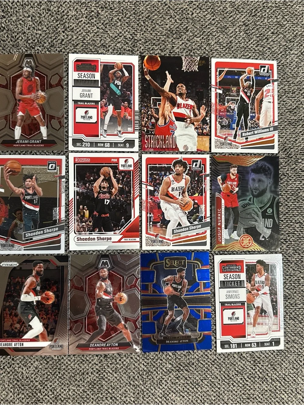 Portland Trail Blazers Lot (39) - Picture 3 of 4